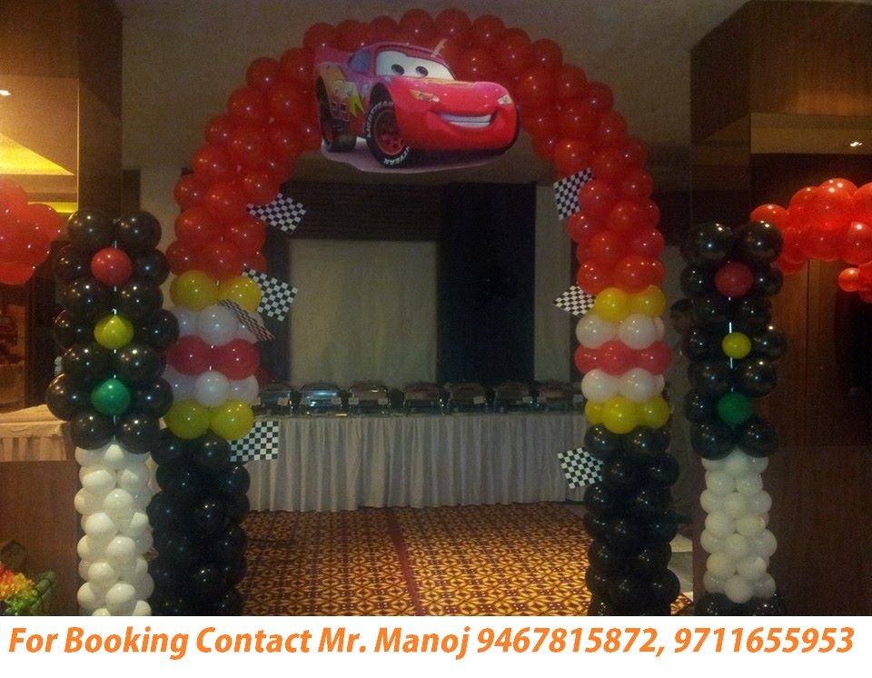Kids 1st Birthday party balloon decorators in Gurgaon Gurugram