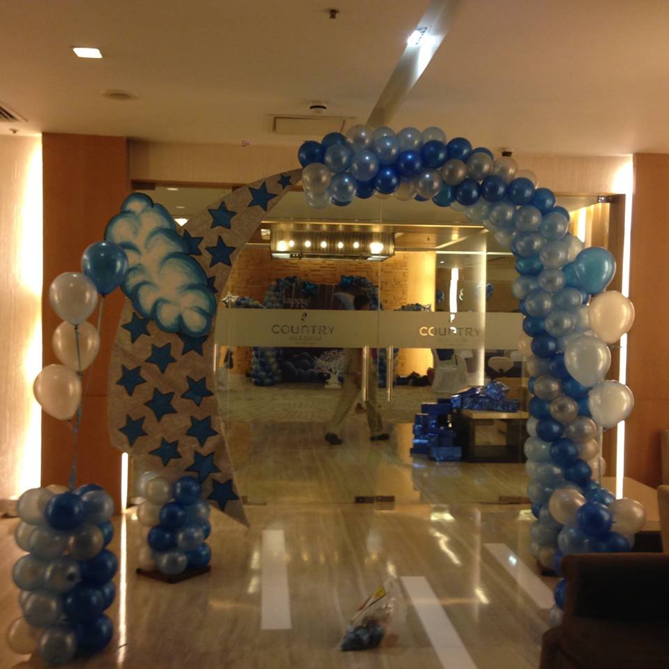 Kids 1st Birthday party balloon decorators in Gurgaon Gurugram