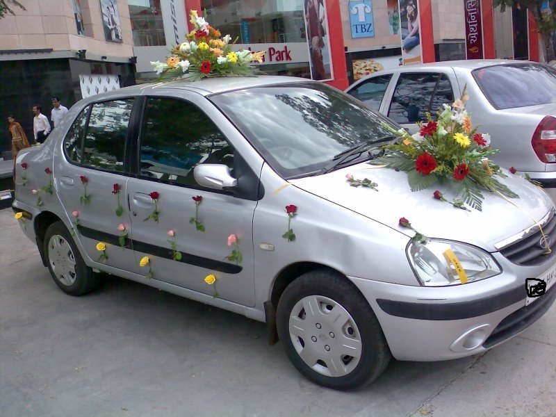 Wedding car decoration