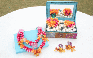 Fresh Flower Jewellery in Gurgaon For Mehndi Sangeet Flower Jewellery in Gurgaon